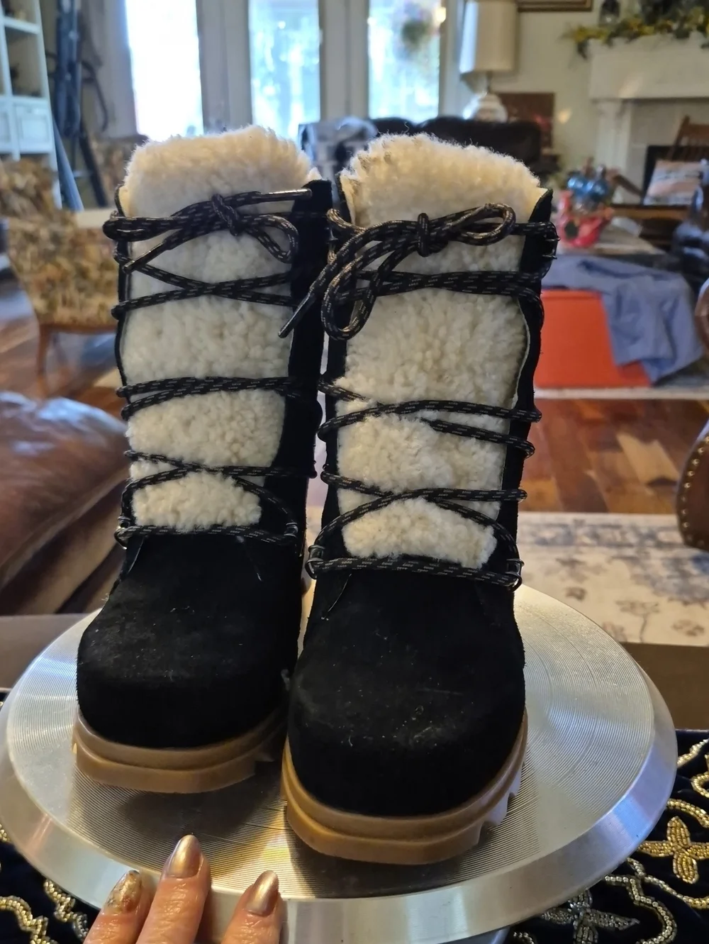 Sorel Joan of Arctic Wedge III Laceup. Premiun Winter Boot Sz.7.5. (#3022D)
